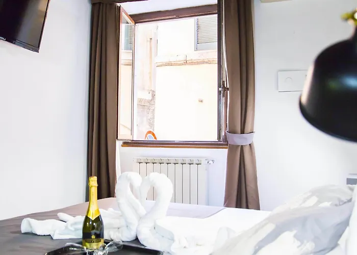 Do-do Navona 3* Roma